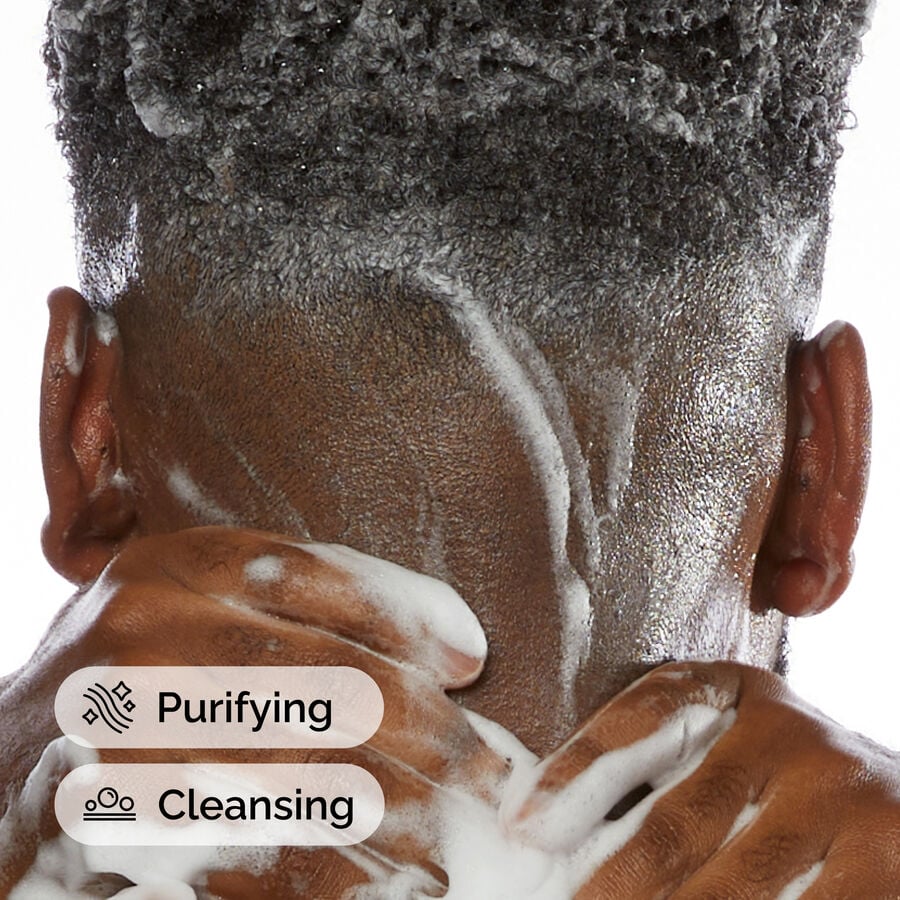 Application of Sulphate 4% Cleanser for Body and Hair